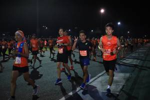 BIB: 46306, 22752, 1625, 
                            <button type="button" onclick="openModal(10597349)" class="btn btn-primary btn-sm float-right btn-popup" data-toggle="modal" data-target=".modal-high-quality">
                        <i class="fas fa-shopping-cart"></i> Add to Cart
                    </button>
                                            <button type="button" onclick="isThisMe(10597349, true)" class="btn btn-success btn-sm float-right btn-popup btn-isme hidden" data-toggle="tooltip" data-placement="bottom" title="นี่คือรูปของคุณใช่ไหม คลิกที่นี่เพื่อเอาเข้าอัลบั้ม">
                        <i class="fas fa-plus"></i> Add to album
                    </button>
                    <button type="button" onclick="isThisMe(10597349, false)" class="btn btn-warning btn-sm float-right btn-popup btn-isnotme hidden">
                        <i class="fas fa-ban"></i> Remove from album
                    </button>